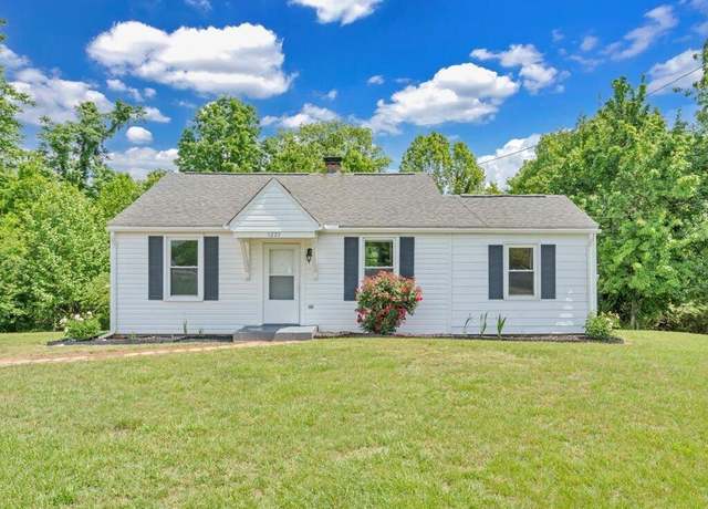 Property at 4229 Old Liberty Dr, Axton, VA 24054, 2 beds, 1 bath