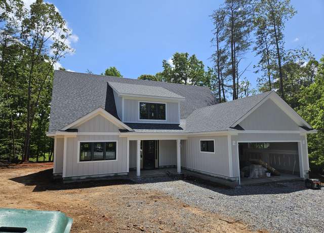 Property at 120 Pointe O Woods Dr, Huddleston, VA 24104, 3 beds, 3.5 baths