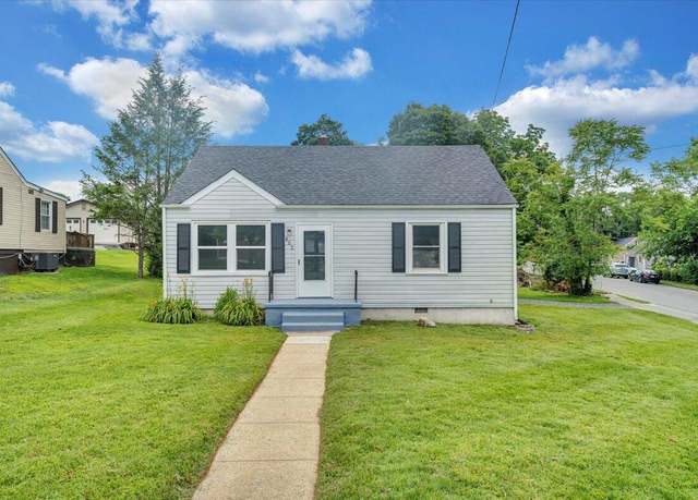 Property at 603 36th St NW, Roanoke, VA 24017, 3 beds, 2 baths