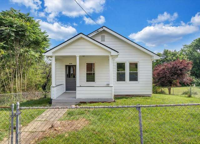 Property at 2110 Carroll Ave NW, Roanoke, VA 24017, 2 beds, 1 bath