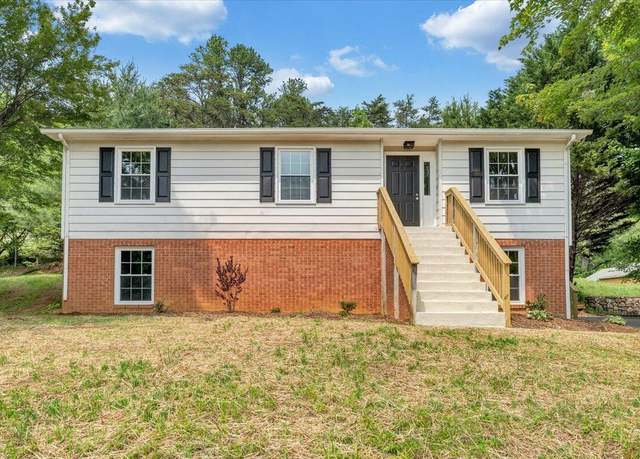 Property at 1632 Haymakertown Rd, Troutville, VA 24175, 3 beds, 1 bath