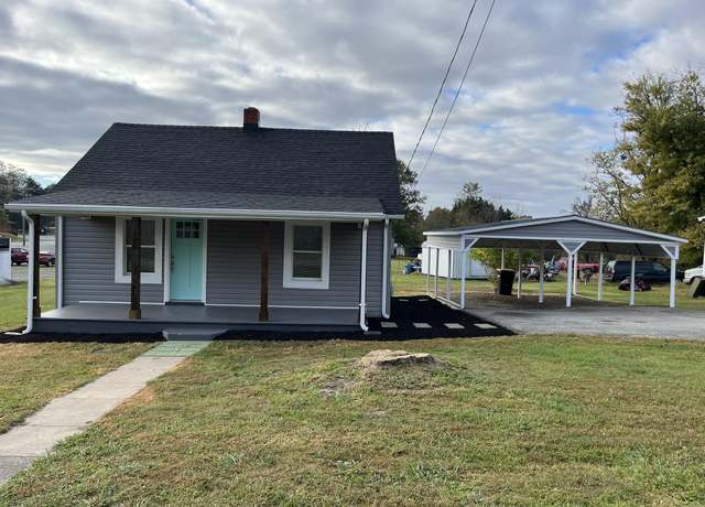 Property at 220 Circle Dr, Rocky Mount, VA 24151, 2 beds, 1 bath