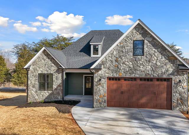 Property at 105 Peach Tree Ct, Huddleston, VA 24104, 3 beds, 2 baths
