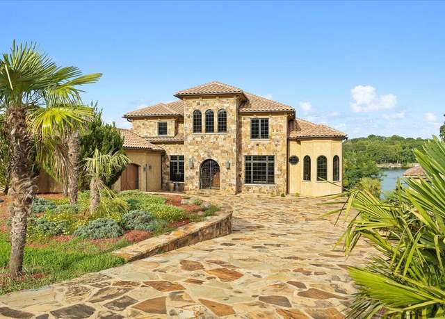 Property at 331 Blue Heron Dr, Wirtz, VA 24184, 5 beds, 4.5 baths