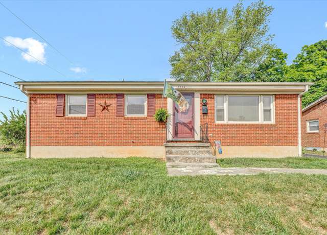 Property at 5702 Sierra Dr, Roanoke, VA 24012, 3 beds, 2 baths