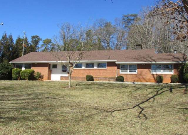 Property at 4965 Bower Rd SW, Roanoke, VA 24018, 3 beds, 1.5 baths
