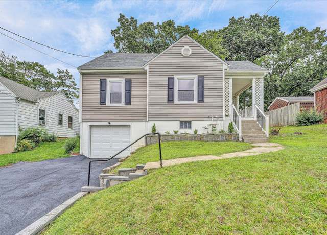 Property at 416 Dalewood Ave, Salem, VA 24153, 3 beds, 1 bath