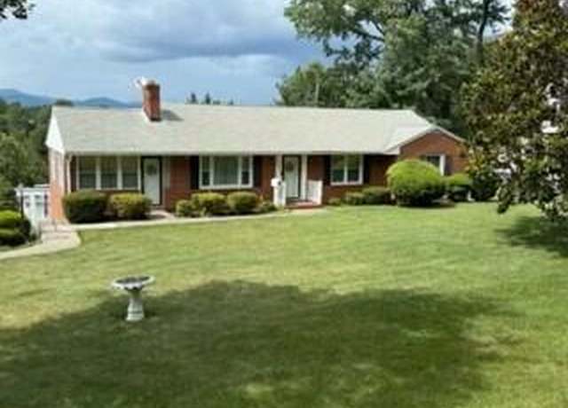 Property at 4619 Grandin Rd SW, Roanoke, VA 24018, 3 beds, 2 baths