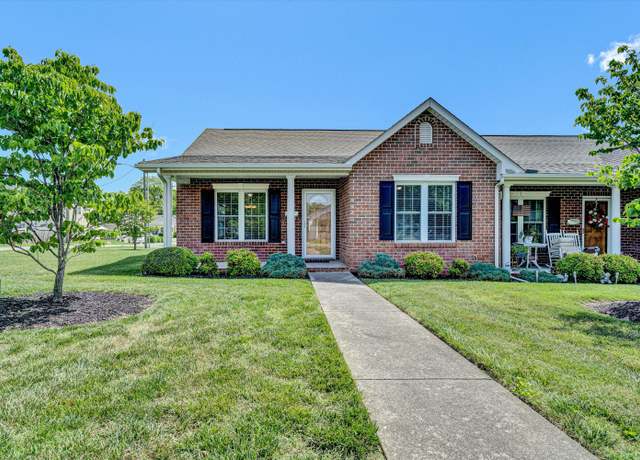 Property at 402 Chestnut St, Salem, VA 24153, 2 beds, 2 baths