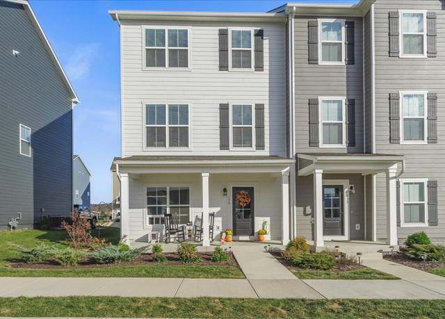 Property at 136 Colony Ave, Daleville, VA 24083, 3 beds, 2.5 baths