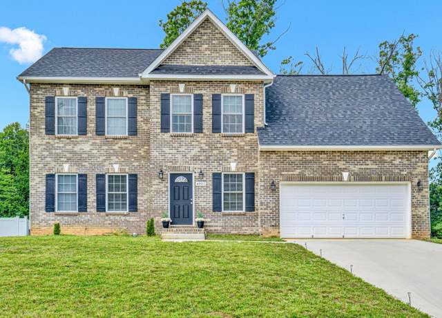 Property at 4951 Warrior Dr, Salem, VA 24153, 4 beds, 2.5 baths