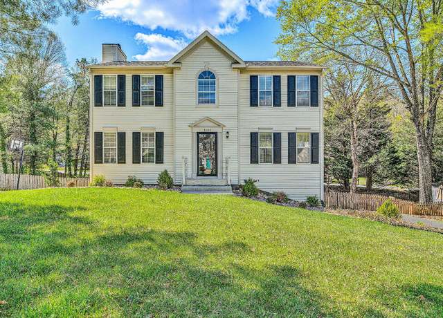Property at 4664 Whipplewood Ct, Roanoke, VA 24018, 4 beds, 3 baths