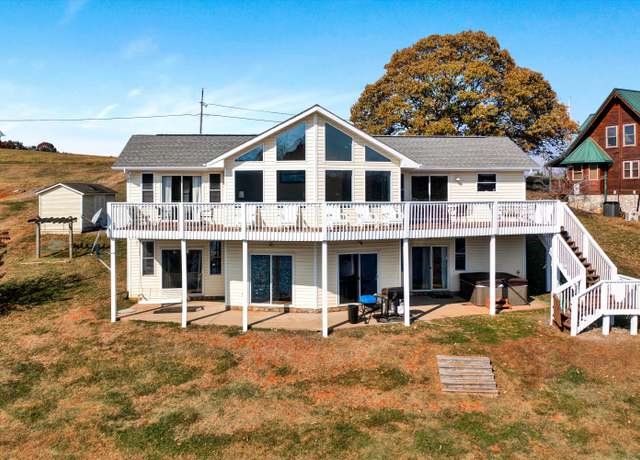 Property at 1129 Hannabass Dr, Goodview, VA 24095, 3 beds, 3 baths
