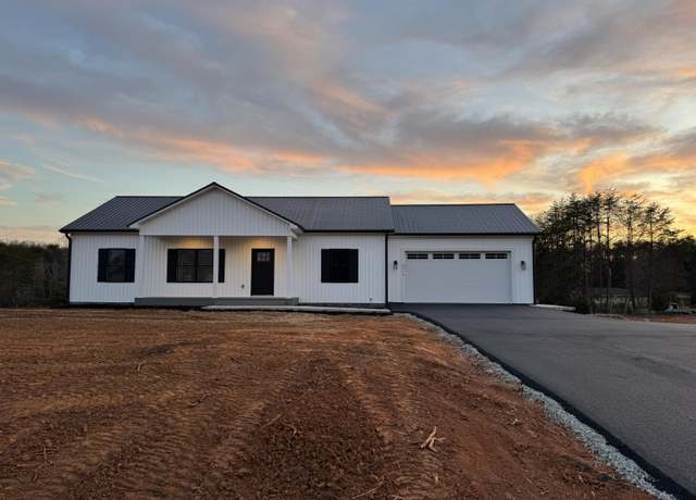 Property at 6478 Scruggs Rd, Moneta, VA 24121, 3 beds, 2 baths