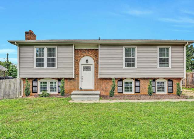 Property at 4332 Cordell Dr, Roanoke, VA 24018, 6 beds, 3 baths