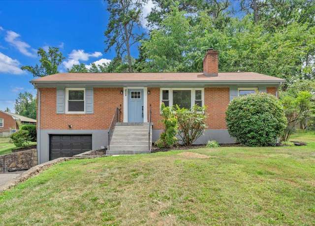 Property at 4508 Summit Dr NW, Roanoke, VA 24017, 3 beds, 1.5 baths