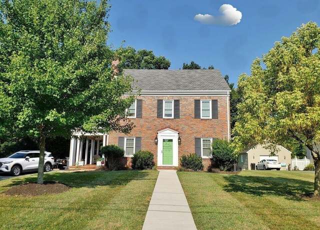 Property at 549 Westview Ave, Bedford, VA 24523, 5 beds, 2 baths