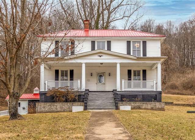 Property at 21 Murray Hill Rd, Boones Mill, VA 24065, 3 beds, 3 baths
