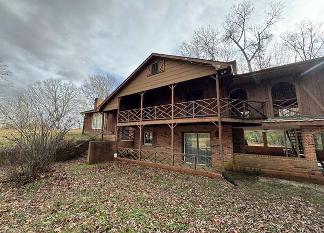 Property at 5341 Robinson Tract Rd, Pulaski, VA 24301, 3 beds, 2 baths