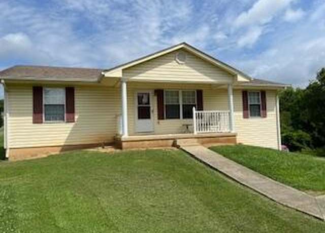 Property at 6212 Roberta Rd, Roanoke, VA 24019, 3 beds, 2 baths