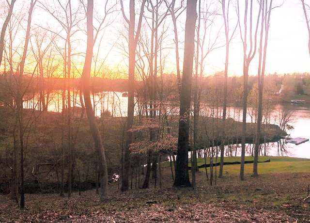 Property at Lot 1 Lakemount Dr, Moneta, VA 24121