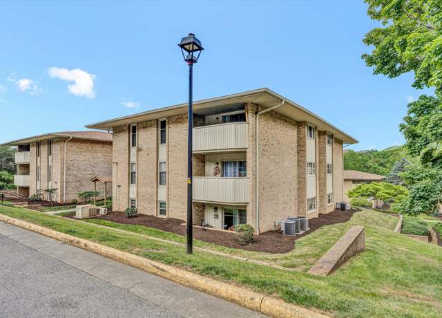 Property at 5260 Crossbow Cir Unit 3E, Roanoke, VA 24018, 2 beds, 2 baths