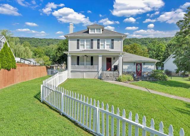 Property at 5877 Buckland Mill Rd, Roanoke, VA 24019, 4 beds, 2.5 baths