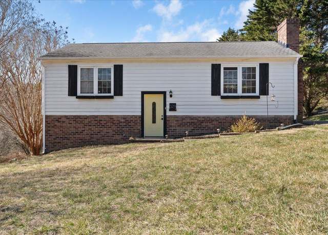 Property at 329 Holcomb Path Rd, Lynchburg, VA 24501, 3 beds, 2 baths