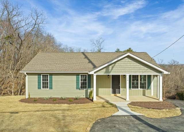 Property at 778 Craig Ave, Salem, VA 24153, 3 beds, 2 baths