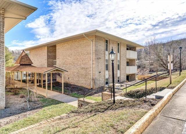 Property at 5260 Crossbow Cir Unit 3D, Roanoke, VA 24018, 2 beds, 2 baths