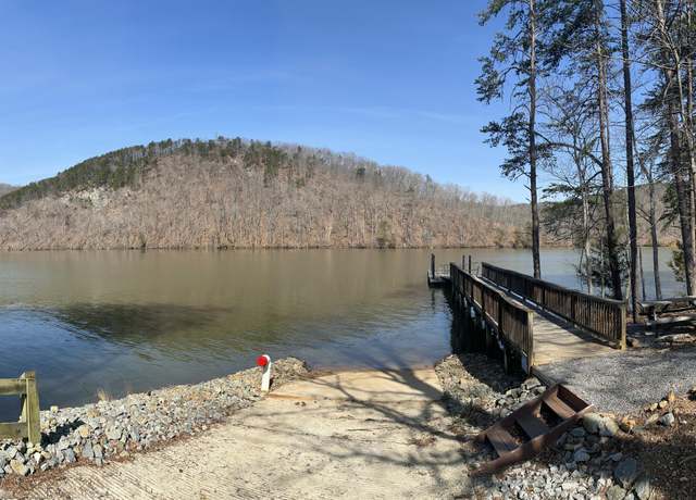 Property at 207/208 Siahs Glenn, Pittsville, VA 24139