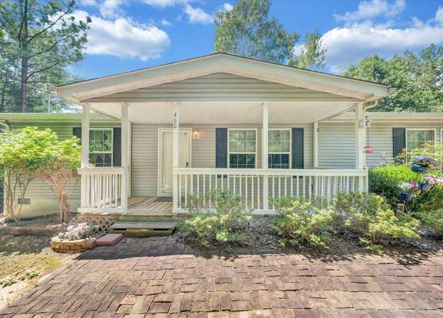 Property at 460 White Oak Rd, Boones Mill, VA 24065, 3 beds, 2 baths