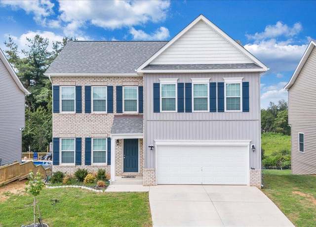 Property at 2064 Heys Ln, Vinton, VA 24179, 4 beds, 2.5 baths