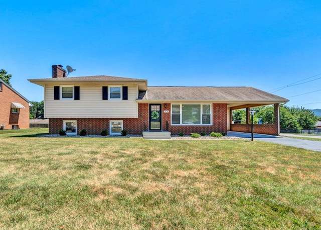 Property at 1434 Narcissus St, Salem, VA 24153, 3 beds, 2 baths