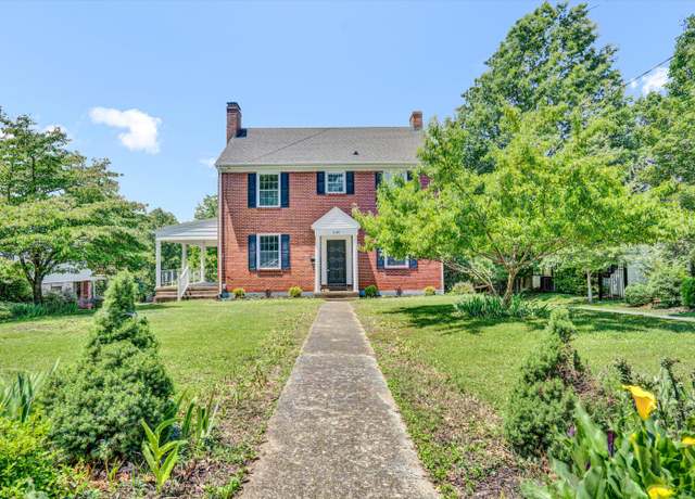 Property at 539 Westview Ave, Bedford, VA 24523, 5 beds, 2 baths