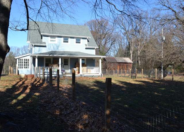 Property at 848 Gatling Ln NW, Roanoke, VA 24017, 4 beds, 2.5 baths