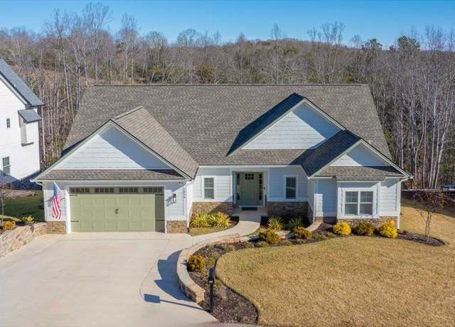 Property at 1055 Westerham Ct, Huddleston, VA 24104, 4 beds, 3.5 baths