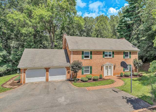 Property at 280 Hillcrest Dr, Rocky Mount, VA 24151, 4 beds, 3.5 baths