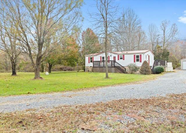 Property at 3290 Catawba Valley Dr, Salem, VA 24153, 3 beds, 2 baths