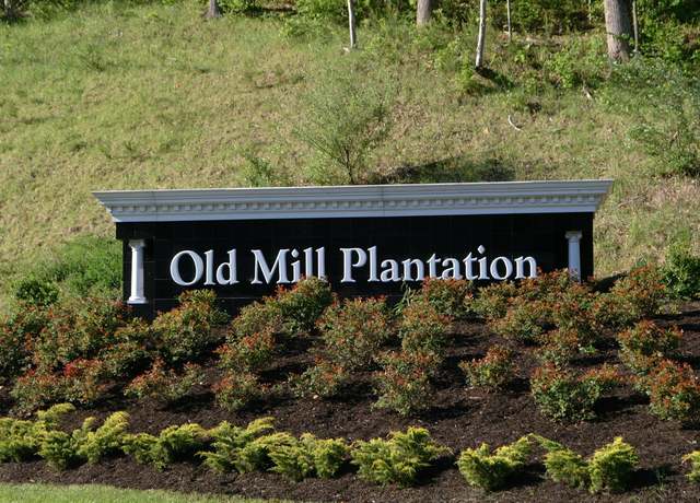 Property at 7442 Old Mill Plantation Dr, Roanoke, VA 24018