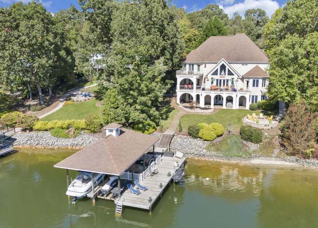 Property at 2580 Lakewood Forest Rd, Moneta, VA 24121, 5 beds, 4 baths