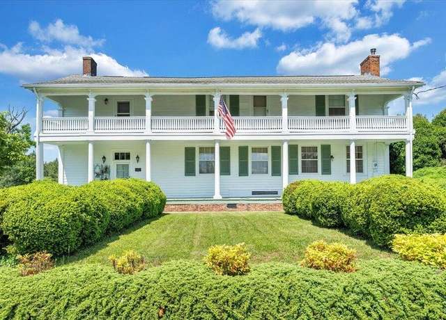 Property at 4829 Truevine Rd, Glade Hill, VA 24092, 3 beds, 2.5 baths
