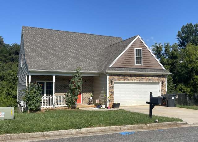 Property at 1182 Crest Ridge Dr, Bedford, VA 24523, 4 beds, 2.5 baths