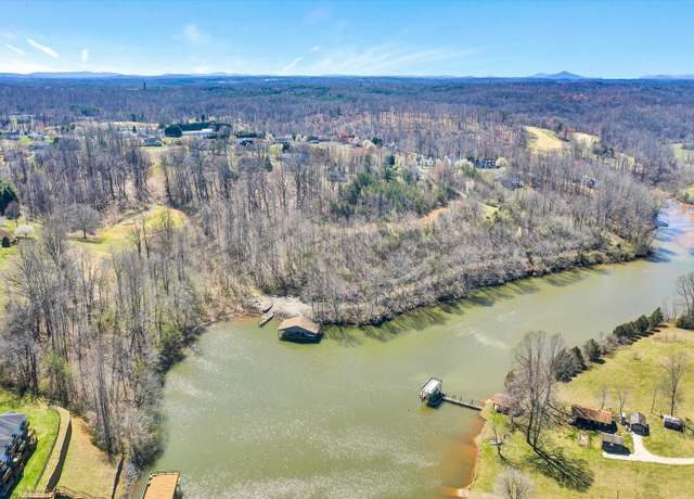 Property at 0 North Church Dr, Hardy, VA 24101