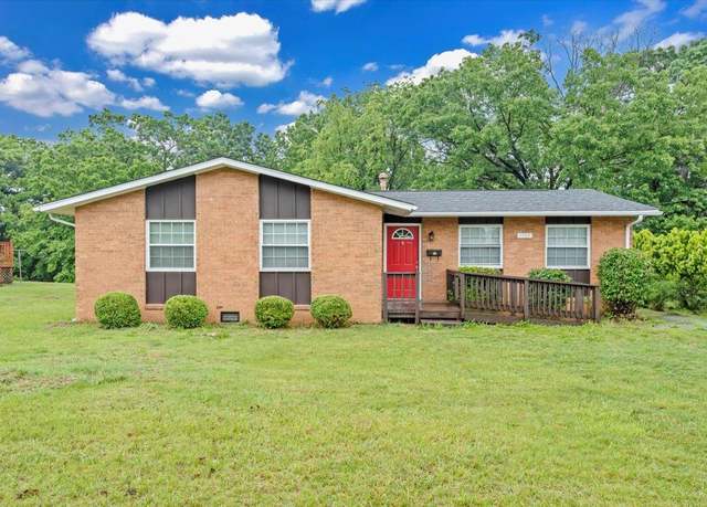 Property at 1523 16th St NW, Roanoke, VA 24017, 4 beds, 1.5 baths