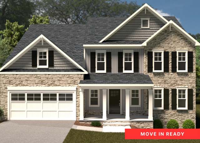 Property at 7027 Parkway View Trl, Roanoke, VA 24018, 5 beds, 3.5 baths