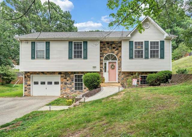 Property at 253 Dawnridge Dr, Vinton, VA 24179, 3 beds, 2 baths