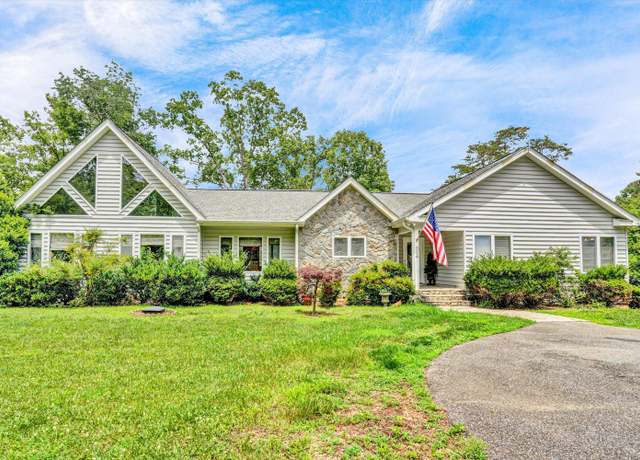 Property at 304 Blazing Ridge Dr #0, Pittsville, VA 24139, 3 beds, 2 baths