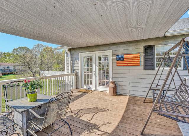 Property at 102 Lakeview Ct, Goodview, VA 24095, 3 beds, 2 baths