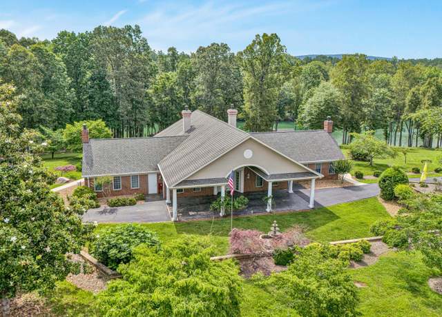 Property at 2246 Pine Ridge Rd, Huddleston, VA 24104, 5 beds, 3 baths